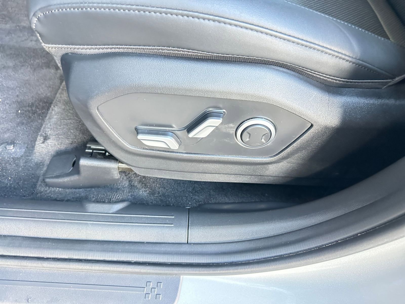 Thumbnail: 2025 Hyundai Santa Fe - 23