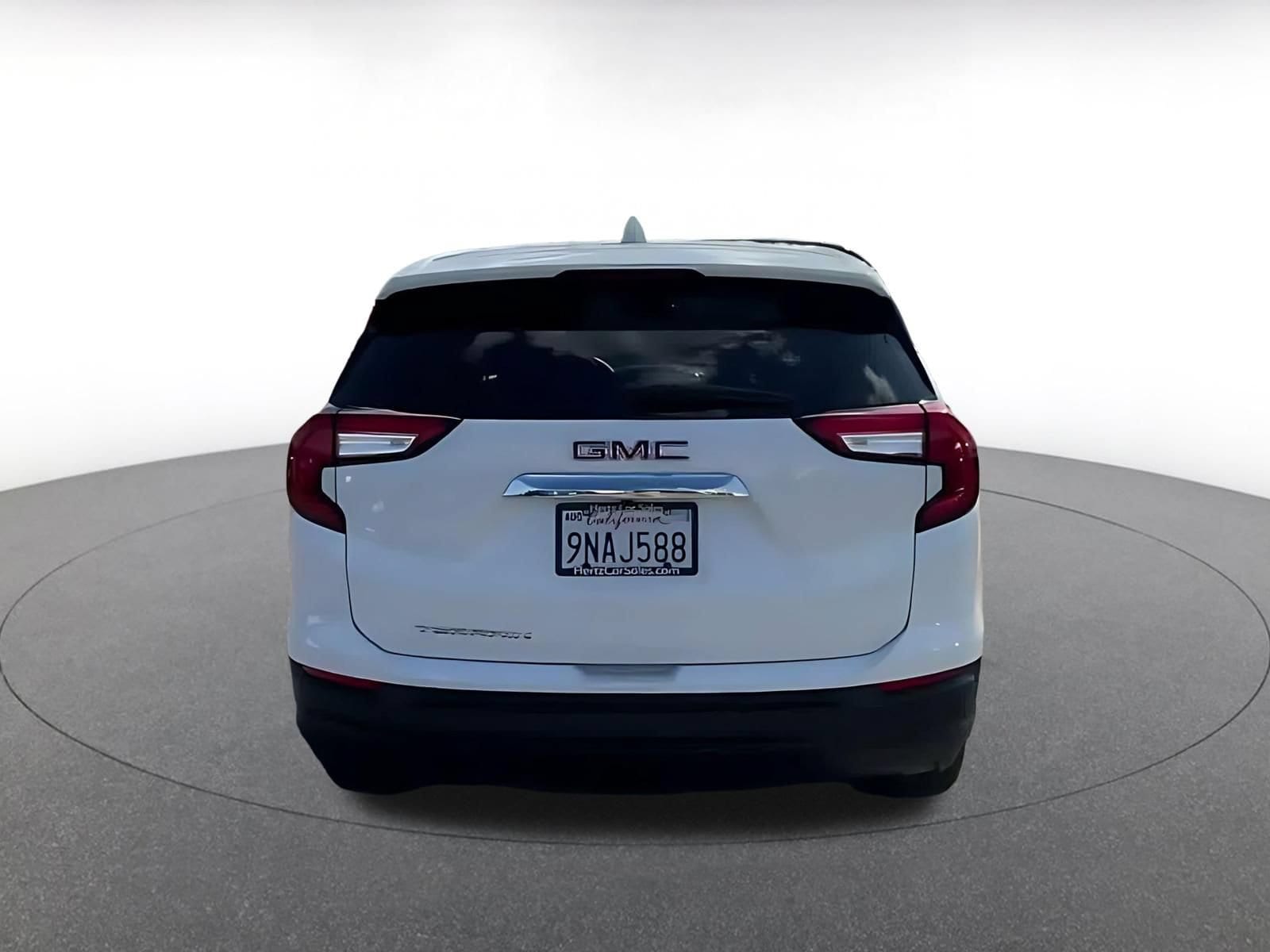 Thumbnail: 2024 GMC Terrain - 12