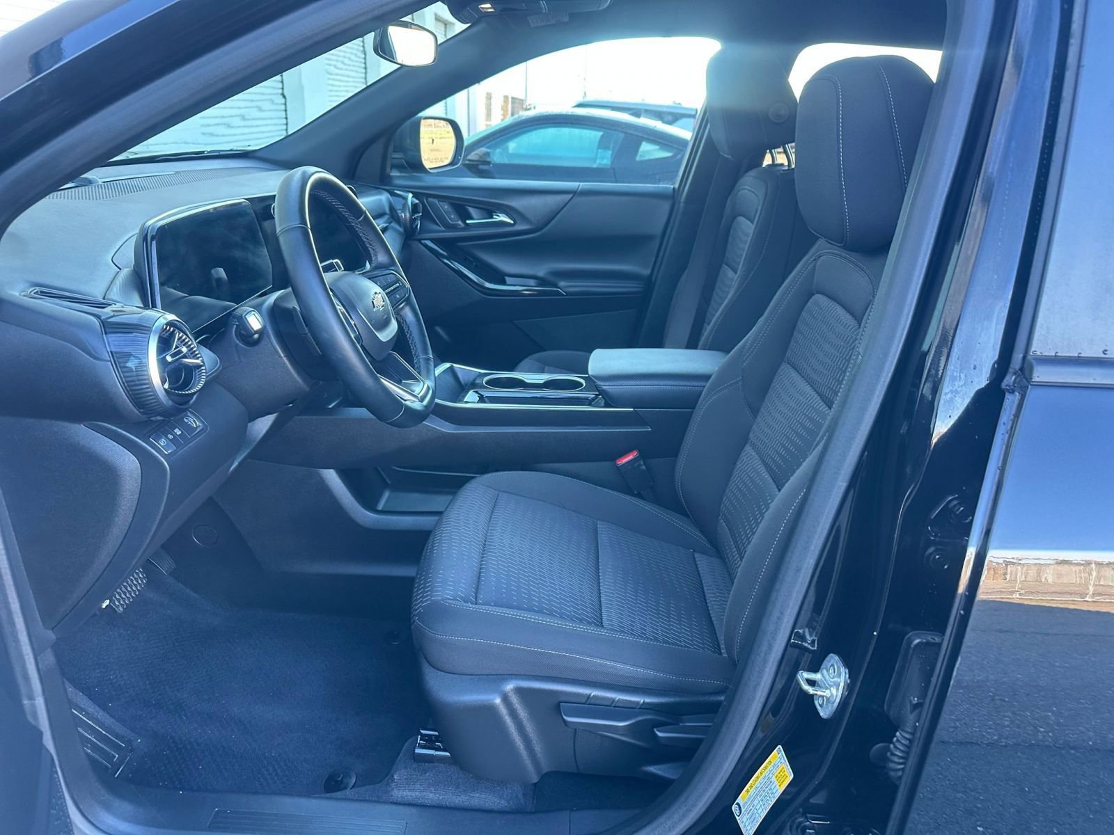 Thumbnail: 2025 Chevrolet Equinox - 27