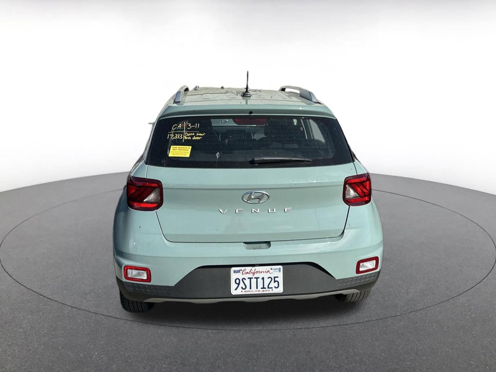 Thumbnail: 2025 Hyundai Venue - 4