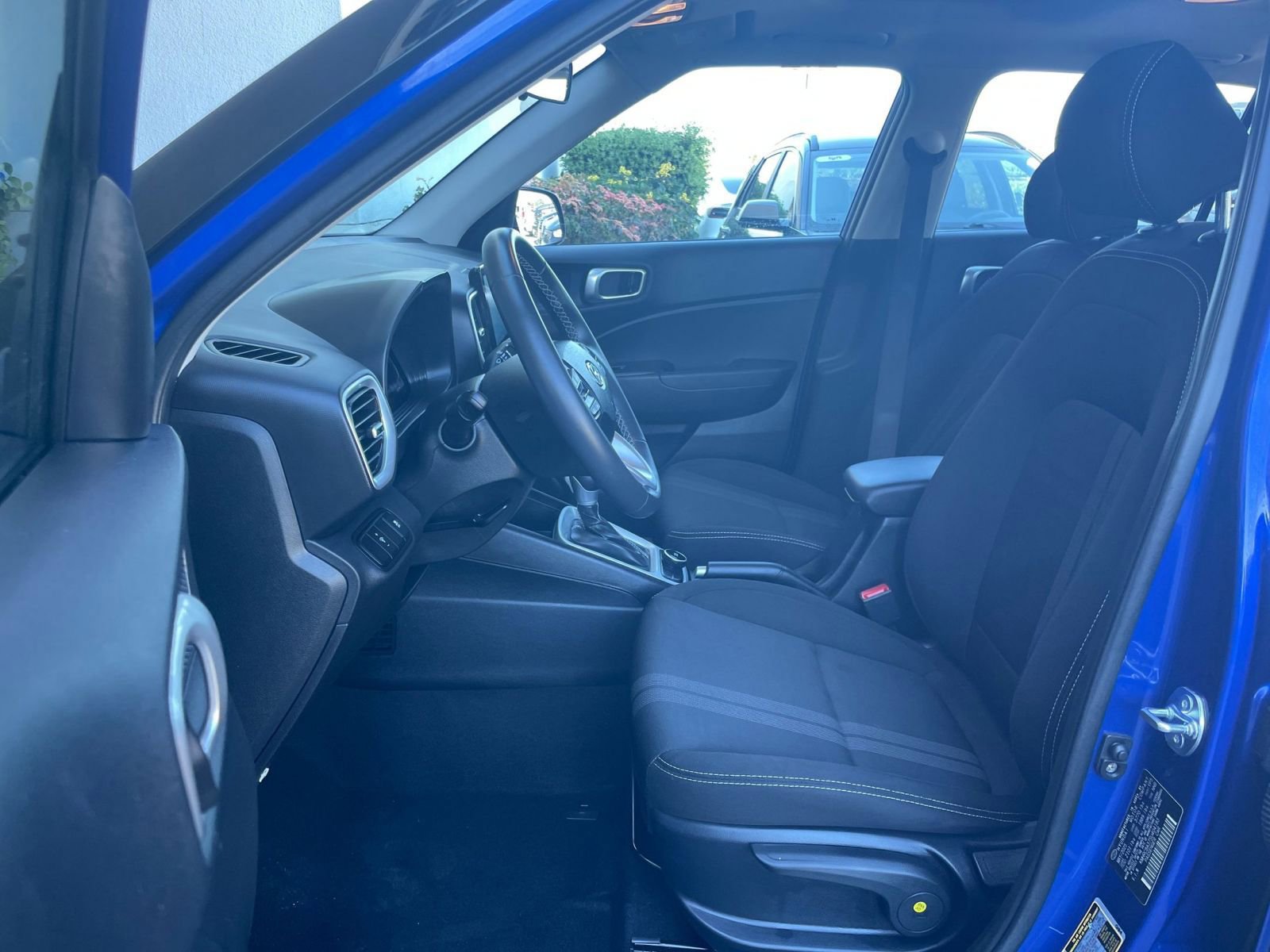 Thumbnail: 2025 Hyundai Venue - 28