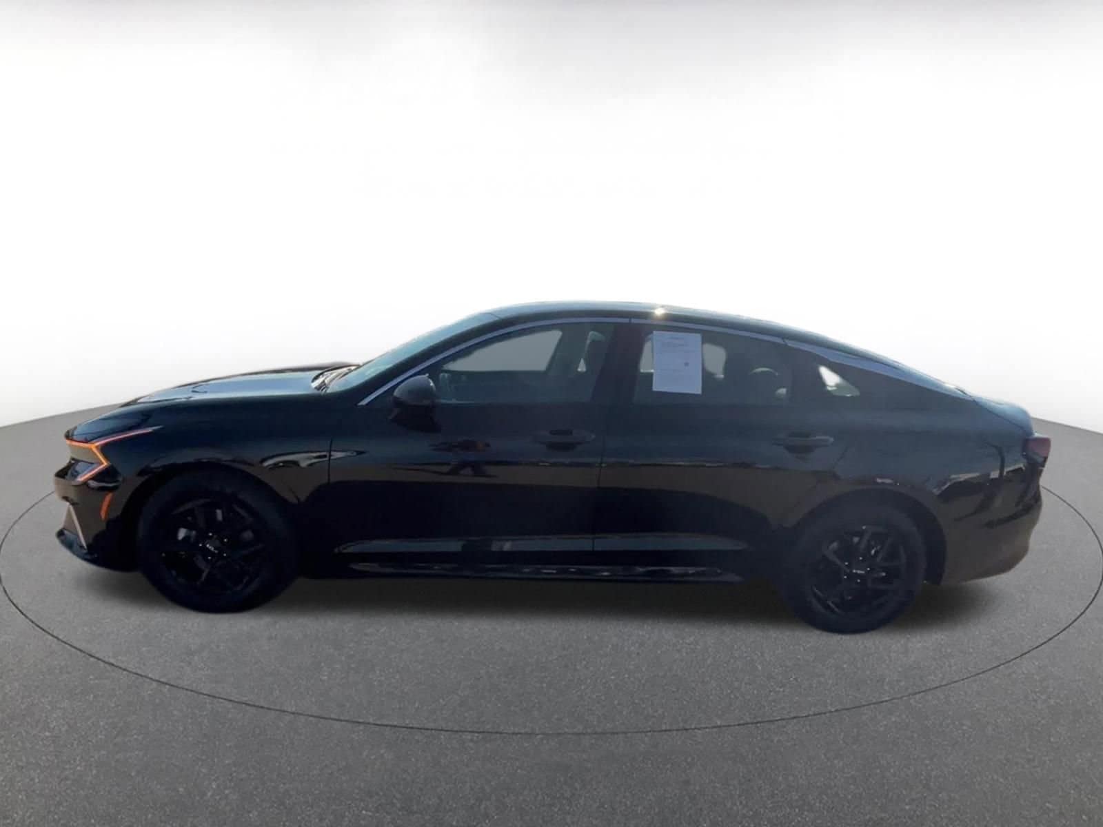 Thumbnail: 2025 Kia K5 - 8