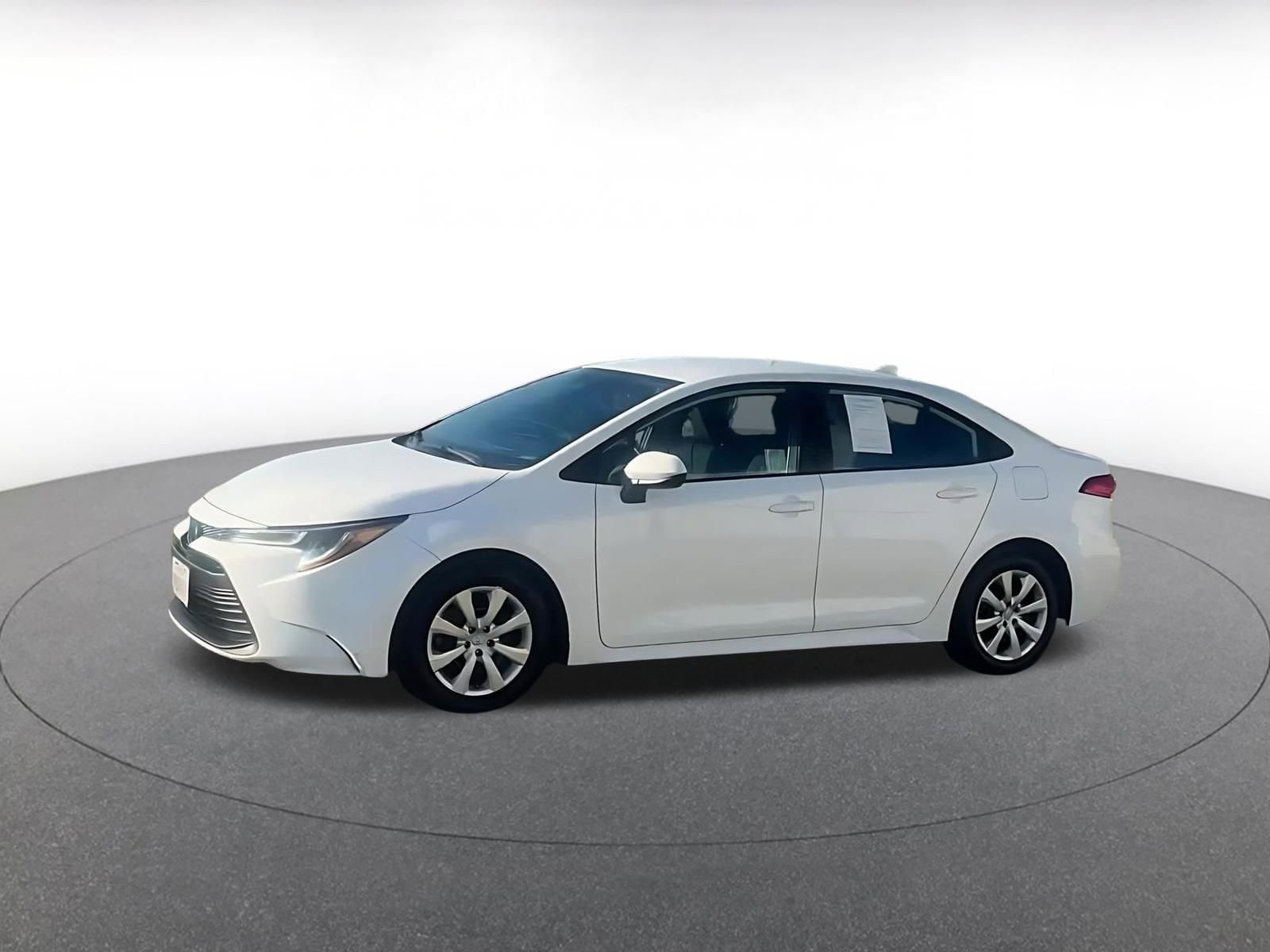 Thumbnail: 2023 Toyota Corolla - 8