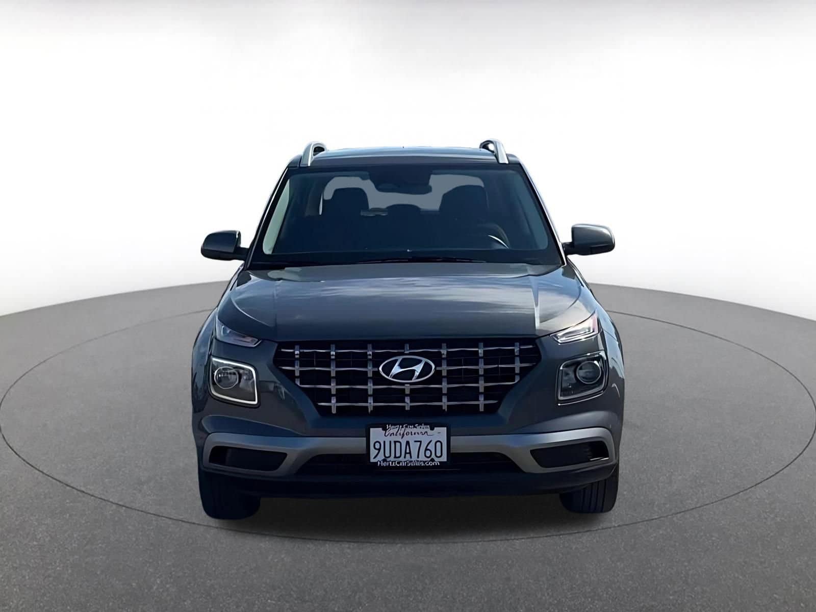 Thumbnail: 2025 Hyundai Venue - 3