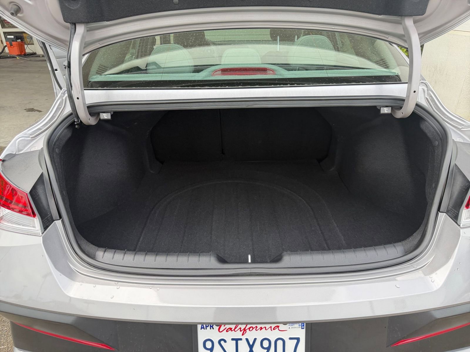 Thumbnail: 2025 Hyundai Elantra - 34