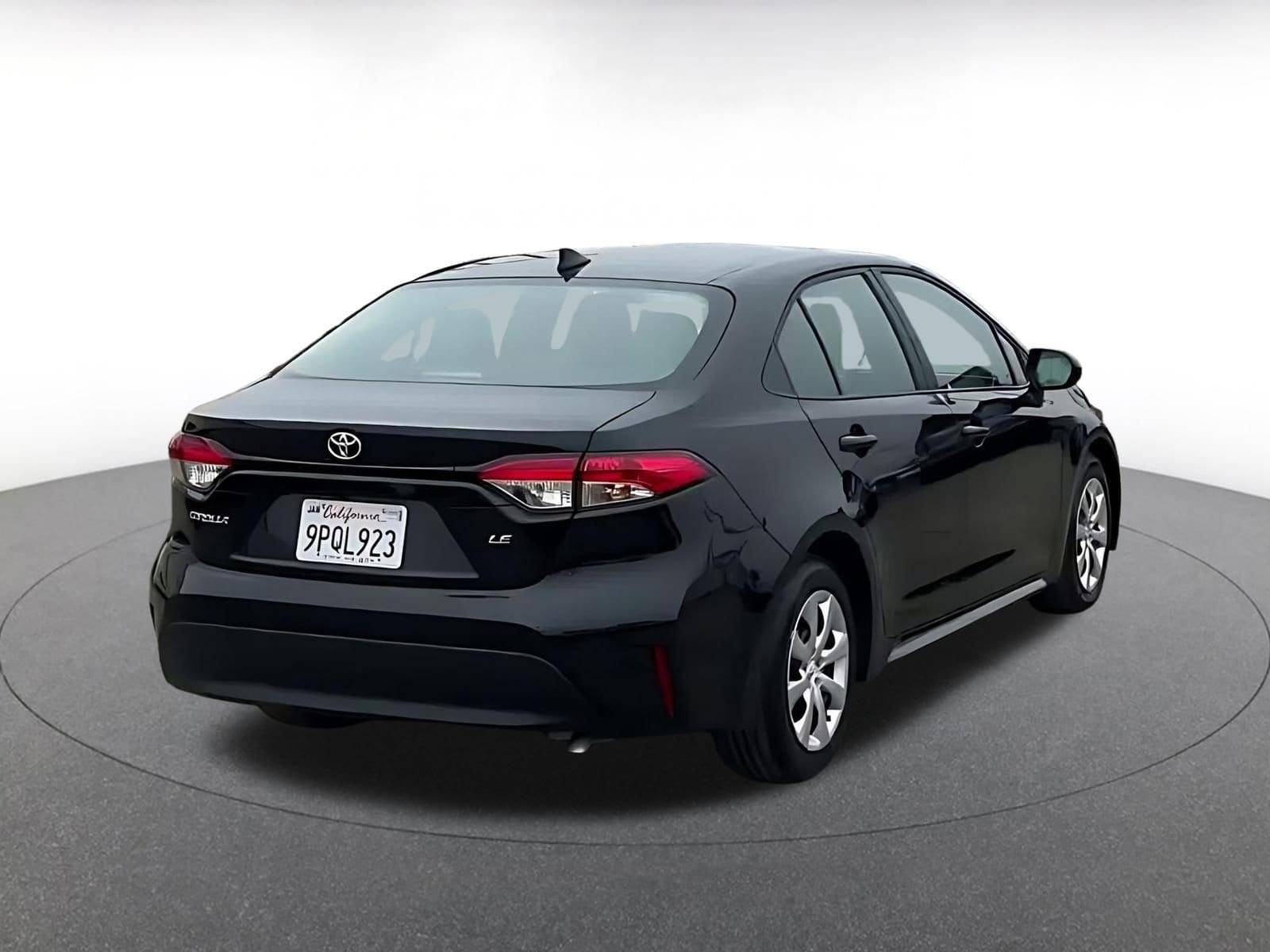 Thumbnail: 2025 Toyota Corolla - 14