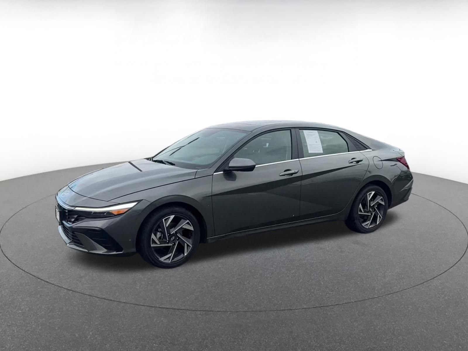 Thumbnail: 2025 Hyundai Elantra - 8