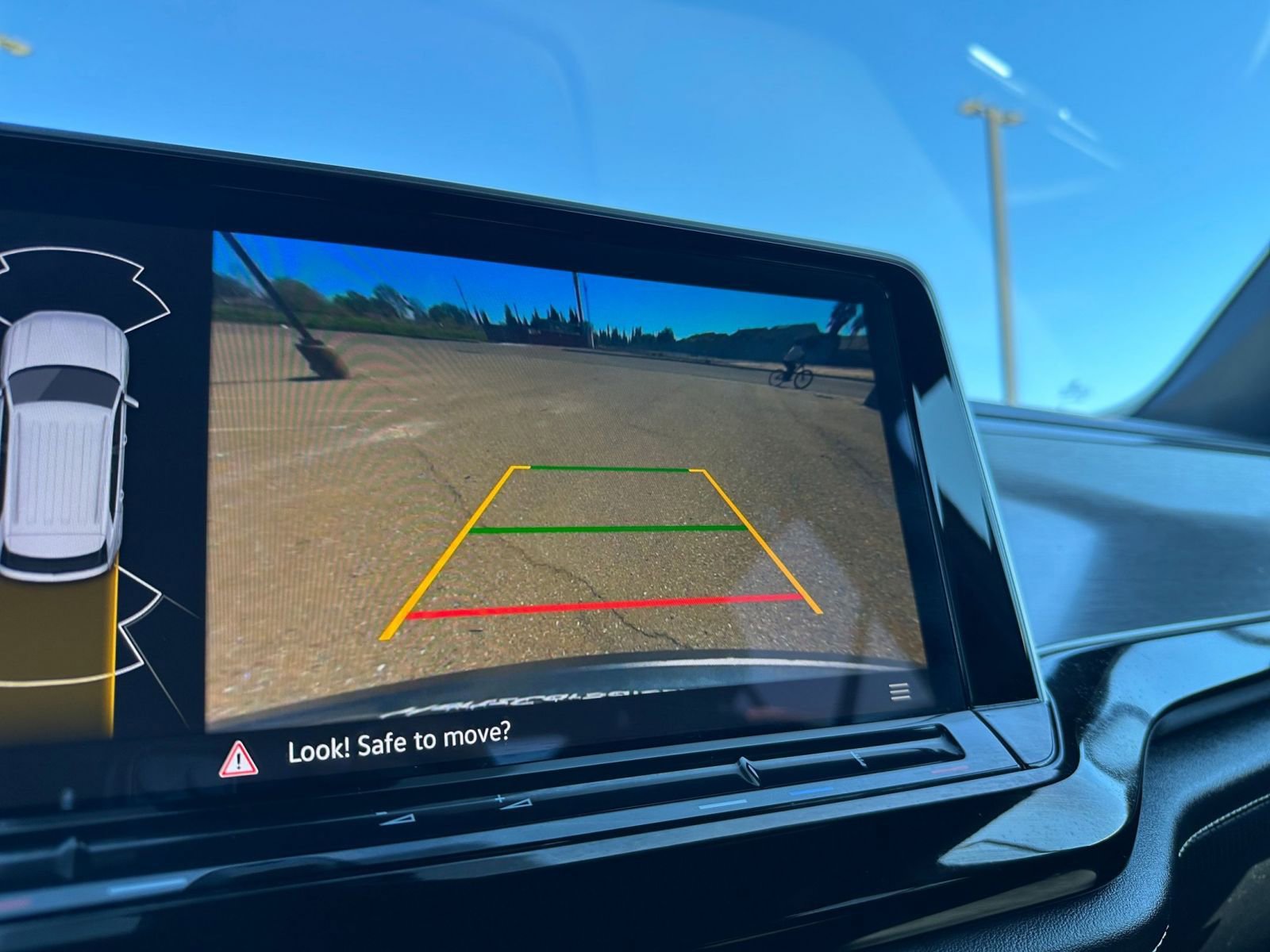 Thumbnail: 2025 Volkswagen Atlas - 25