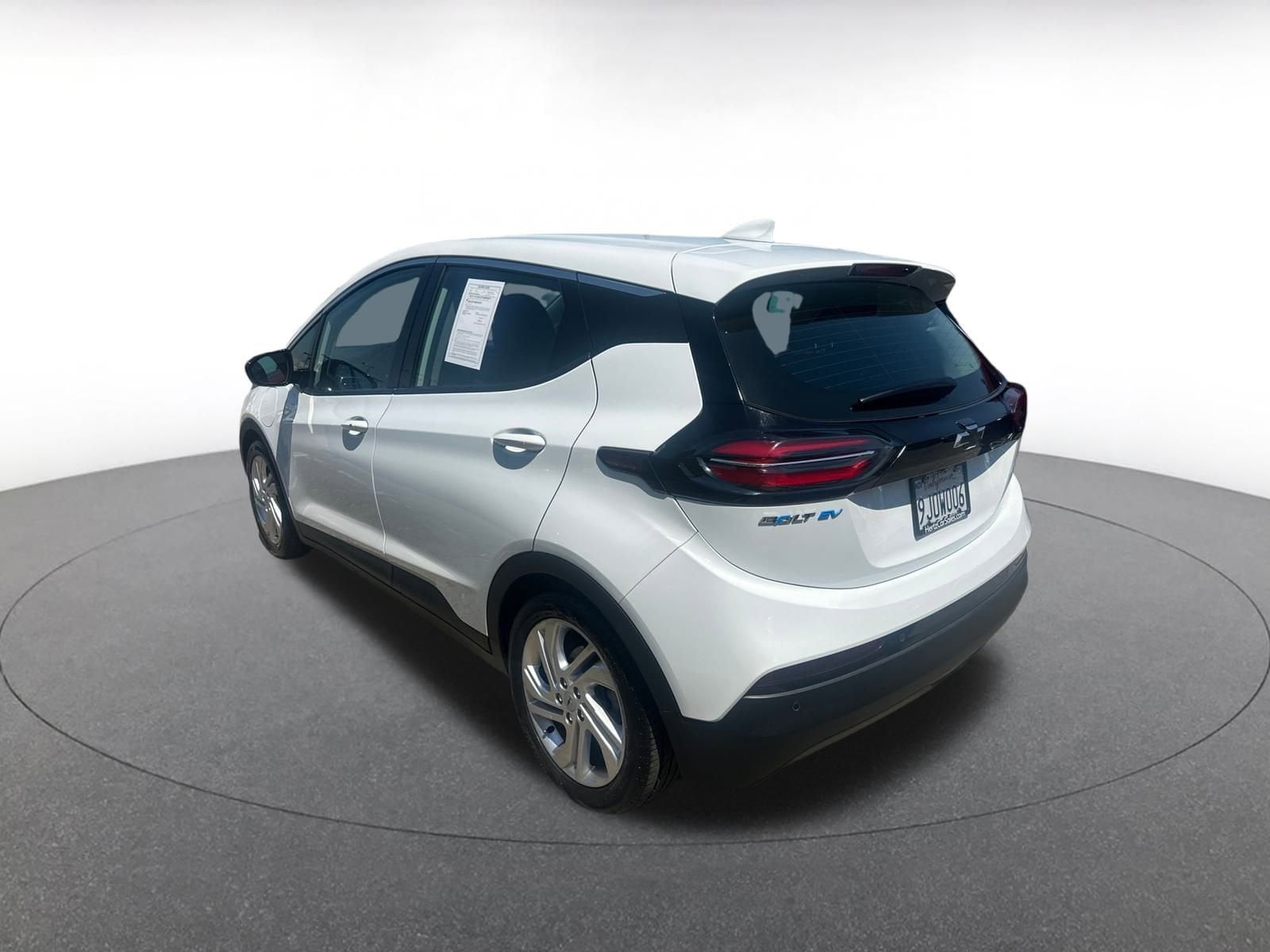Thumbnail: 2023 Chevrolet Bolt EV - 4