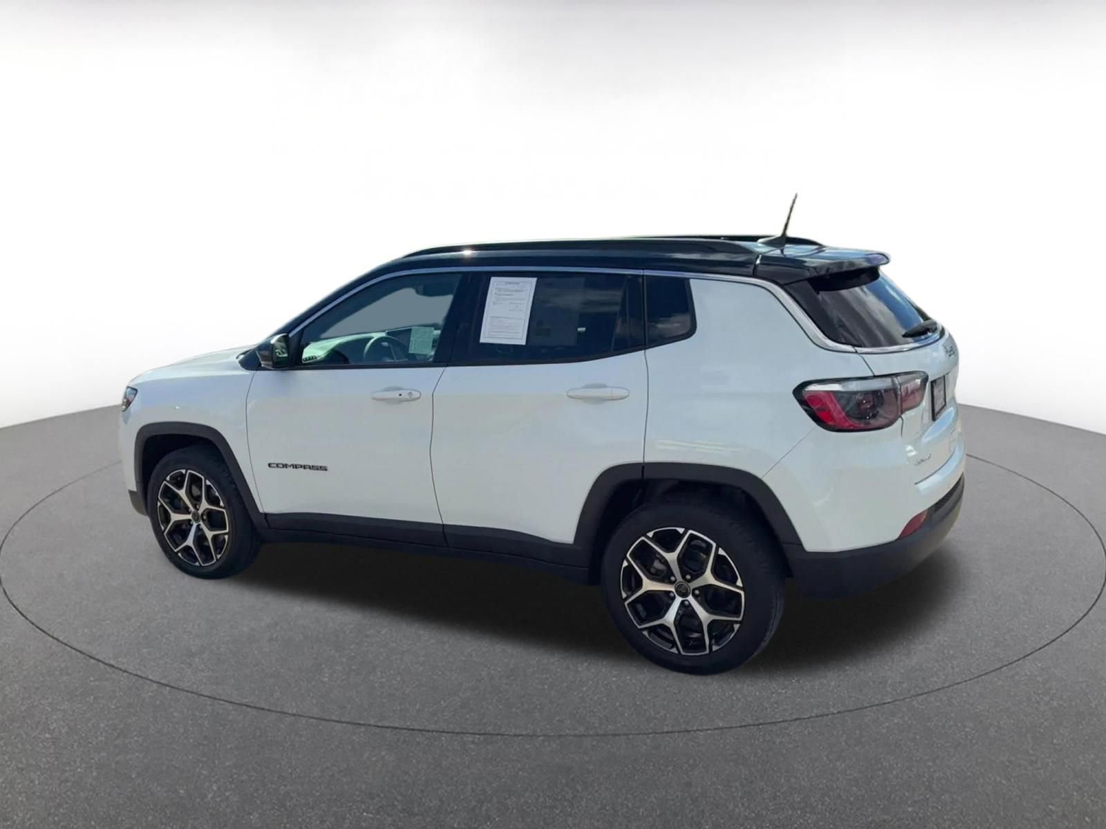 Thumbnail: 2025 Jeep Compass - 10