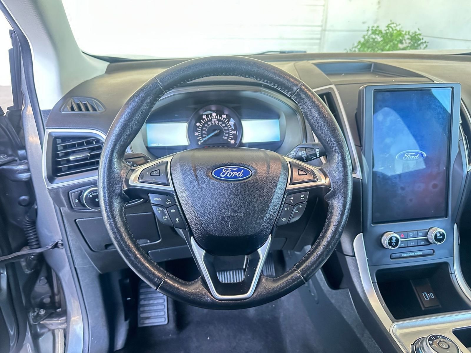 Thumbnail: 2023 Ford Edge - 28