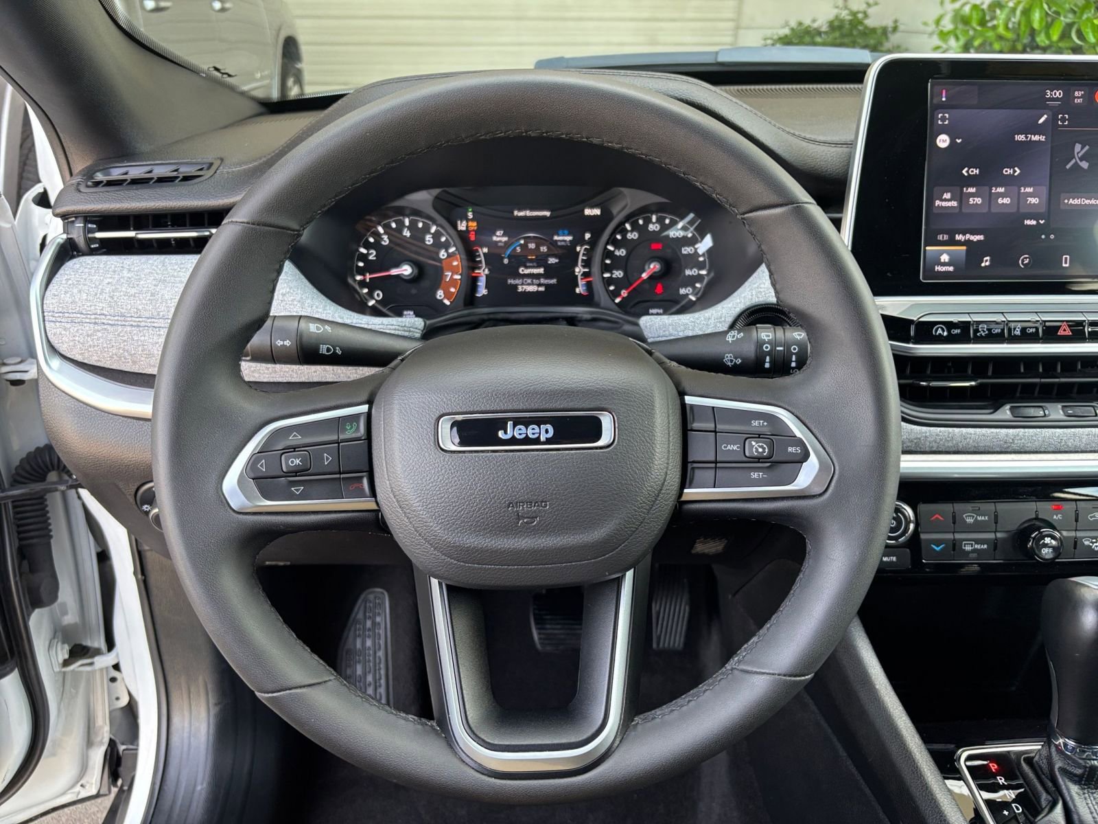 Thumbnail: 2025 Jeep Compass - 27