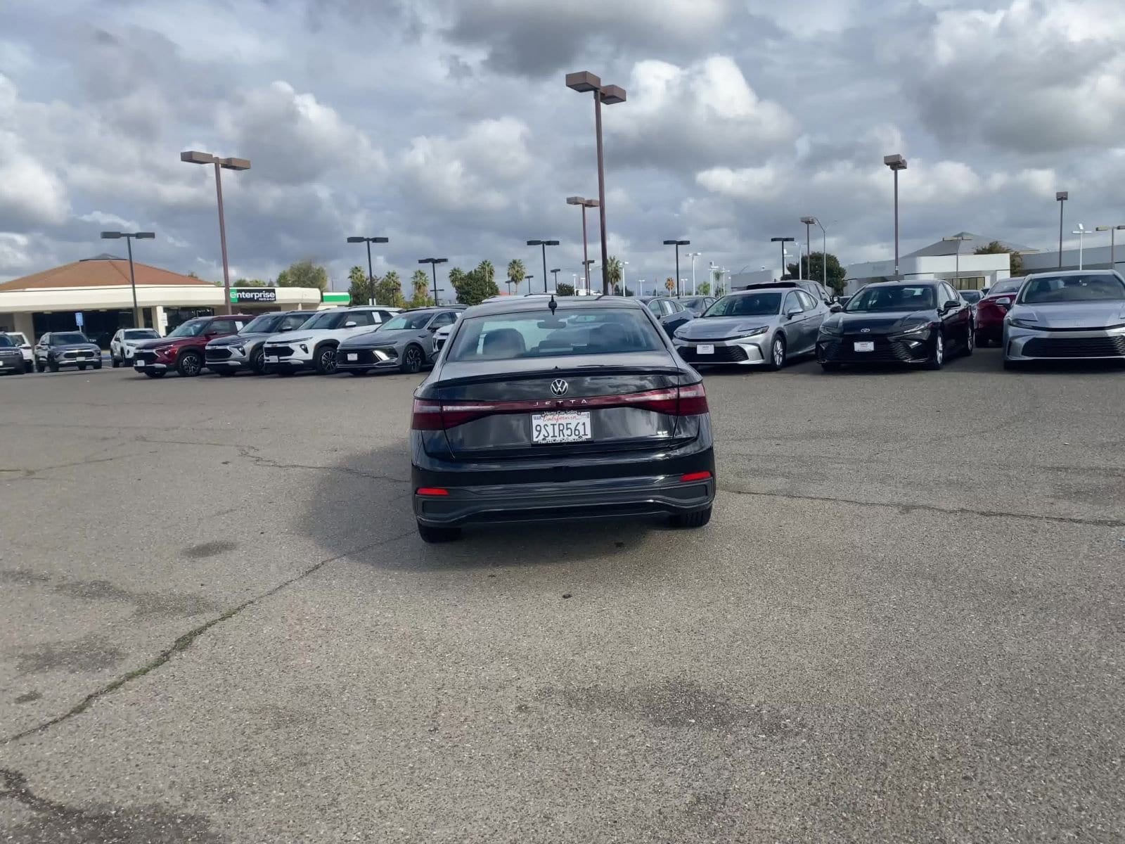 Thumbnail: 2025 Volkswagen Jetta - 16