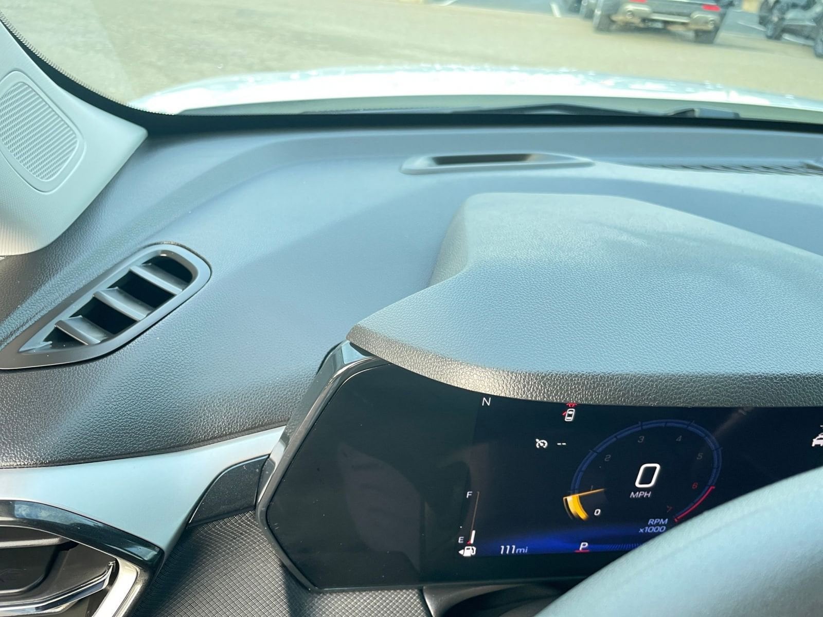 Thumbnail: 2025 Chevrolet TrailBlazer - 32