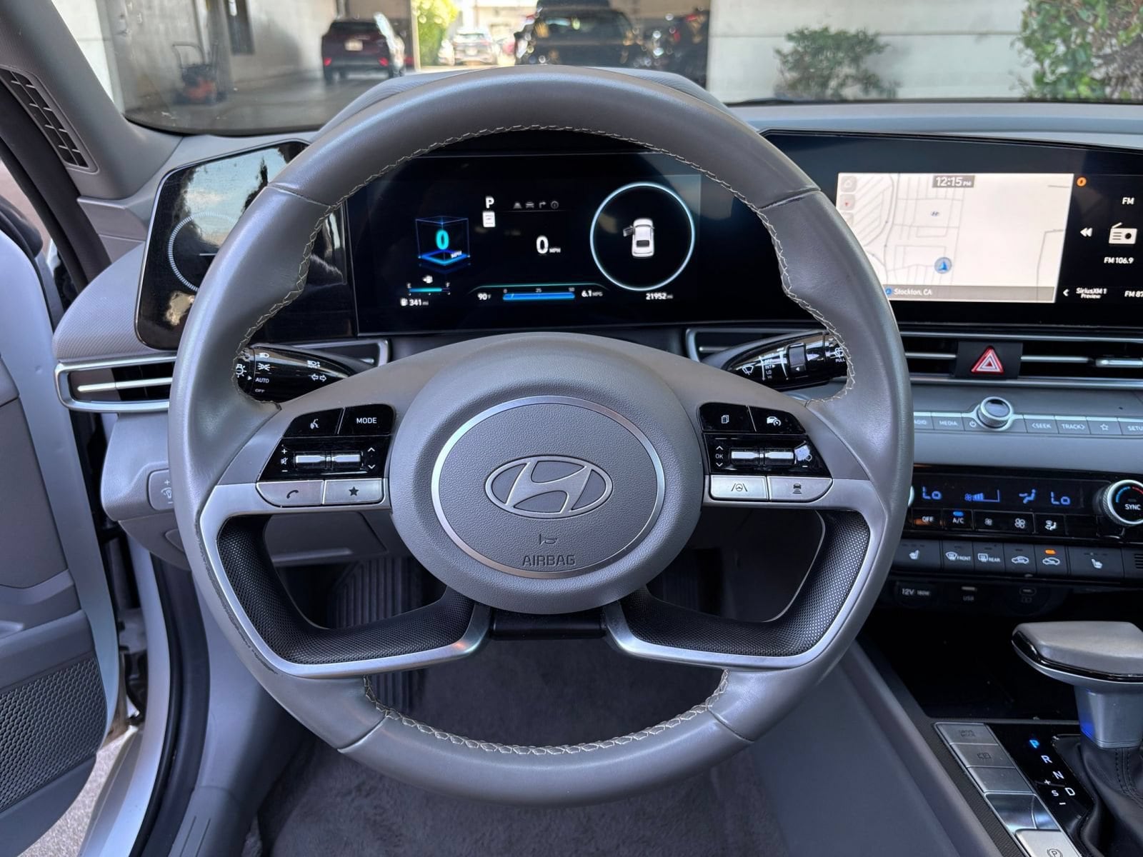 Thumbnail: 2025 Hyundai Elantra - 24