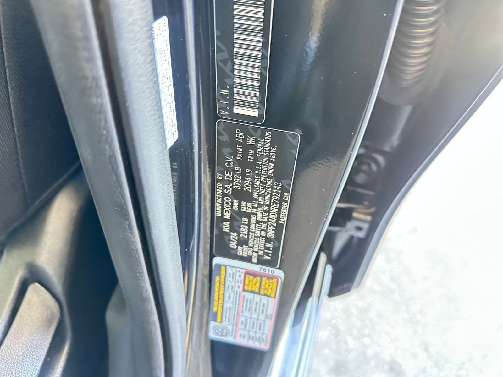 2024 Kia Forte LXS 29