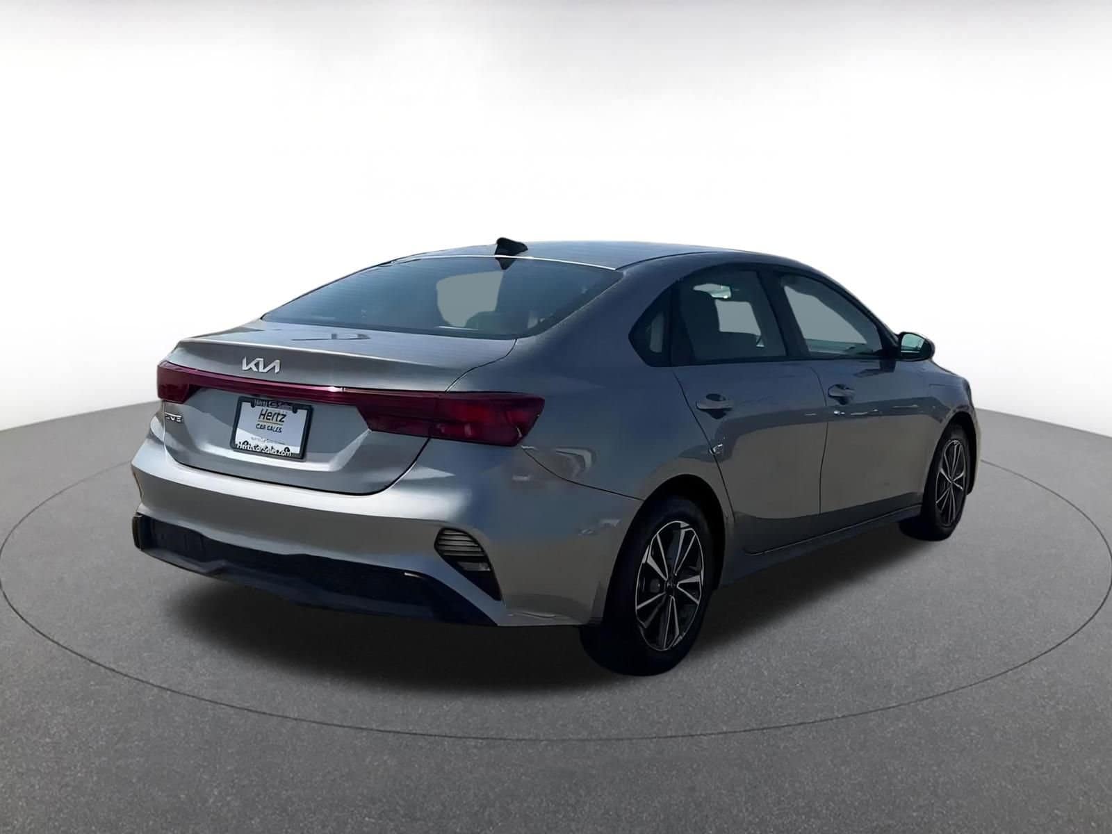 Thumbnail: 2024 Kia Forte - 13