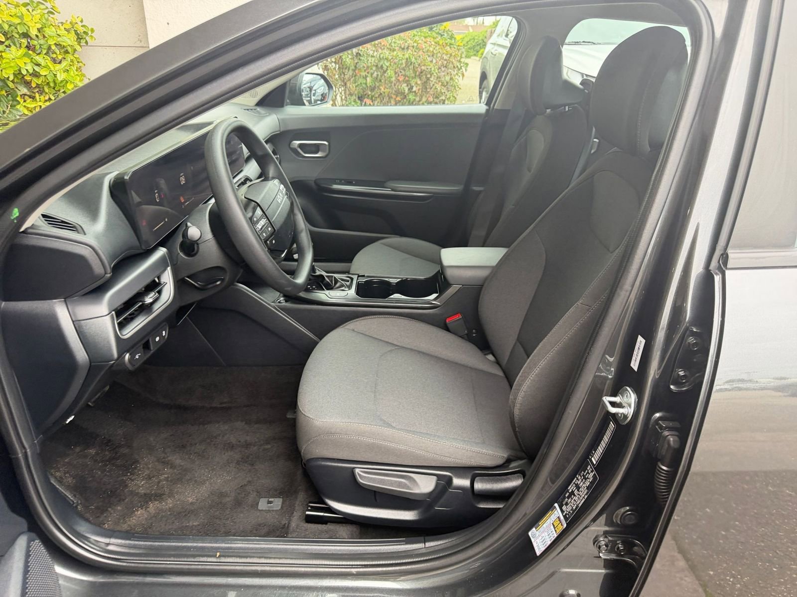 Thumbnail: 2025 Kia K4 - 29