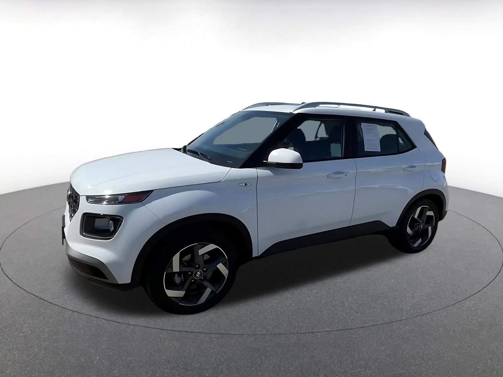 Thumbnail: 2025 Hyundai Venue - 8