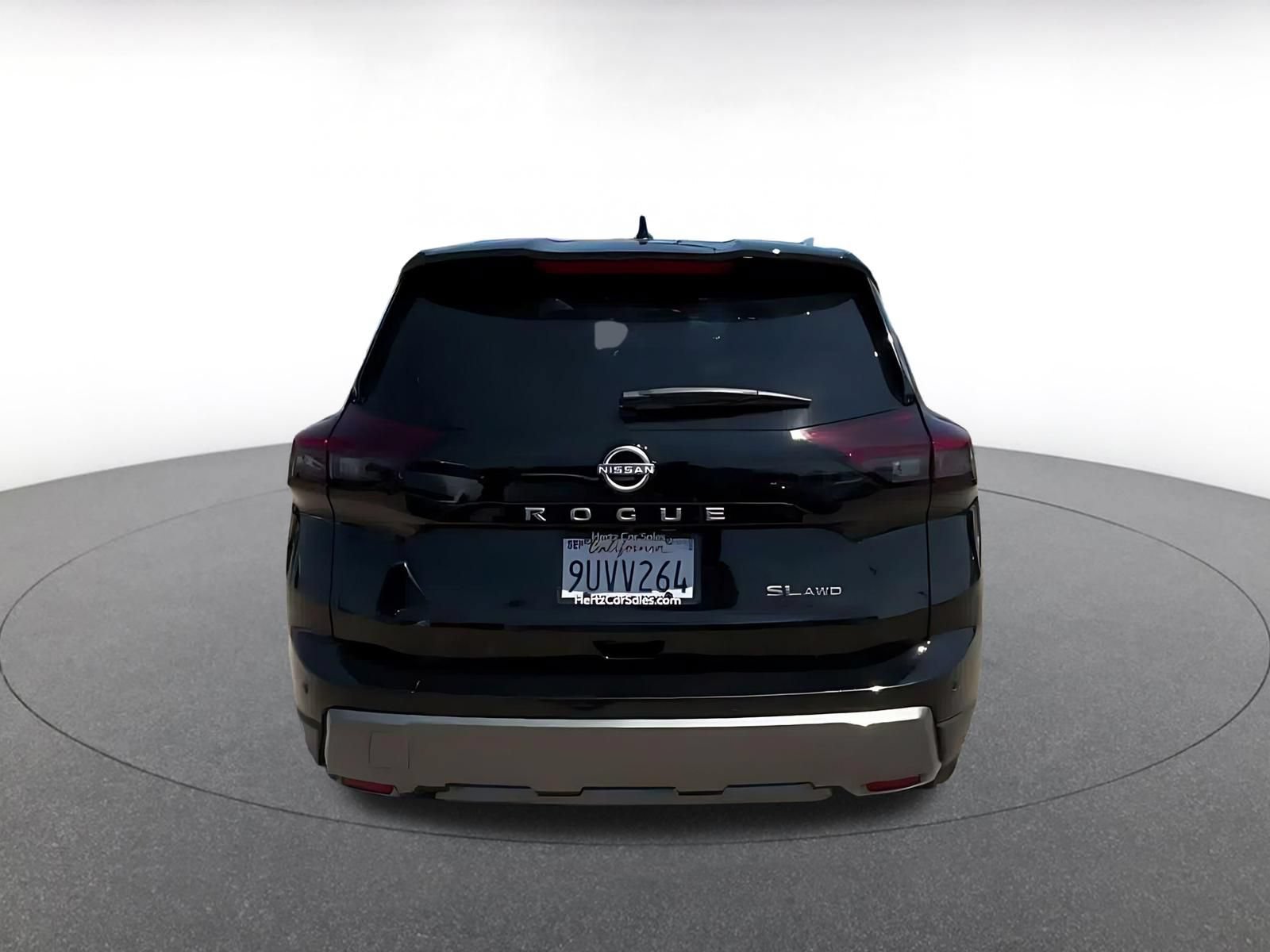 Thumbnail: 2026 Nissan Rogue - 10