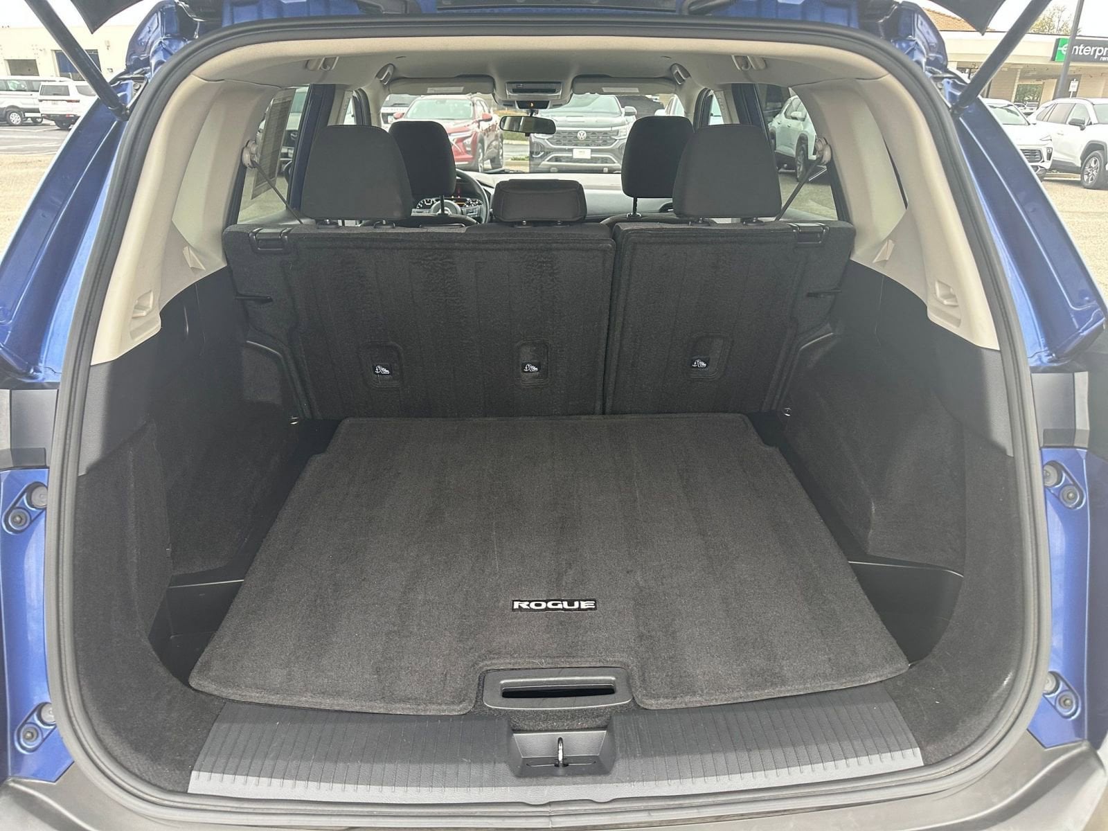 Thumbnail: 2023 Nissan Rogue - 32