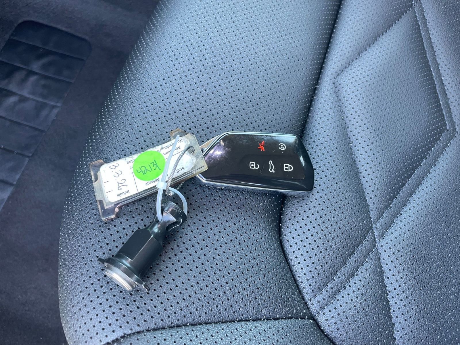 Thumbnail: 2025 Volkswagen Atlas - 21