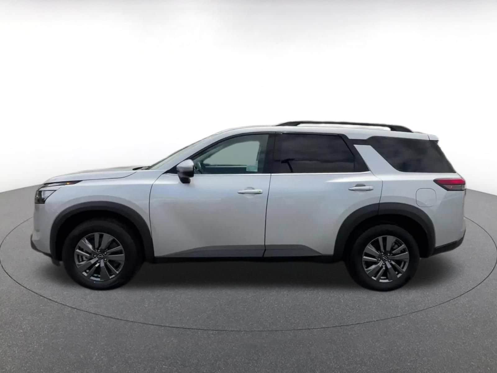 Thumbnail: 2025 Nissan Pathfinder - 7