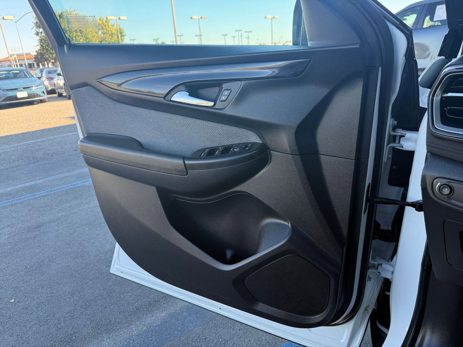 Thumbnail: 2025 Chevrolet TrailBlazer - 20