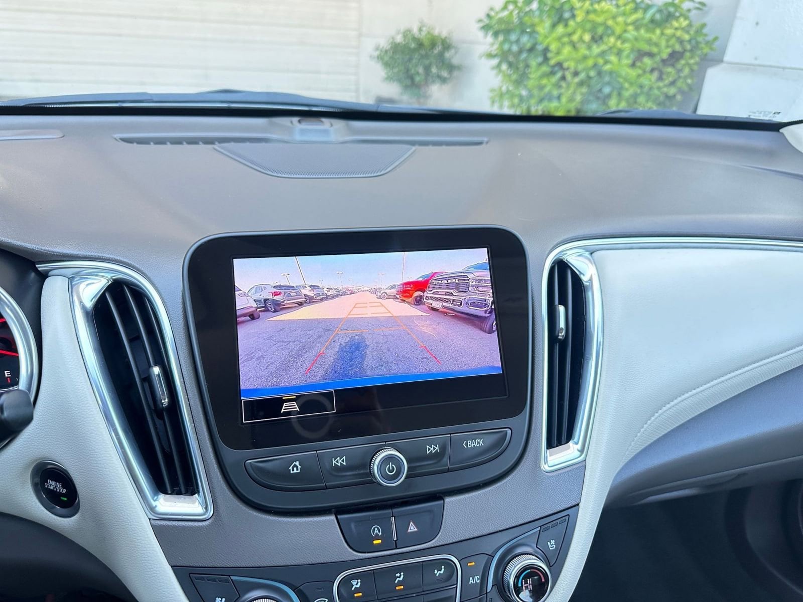 Thumbnail: 2024 Chevrolet Malibu - 17