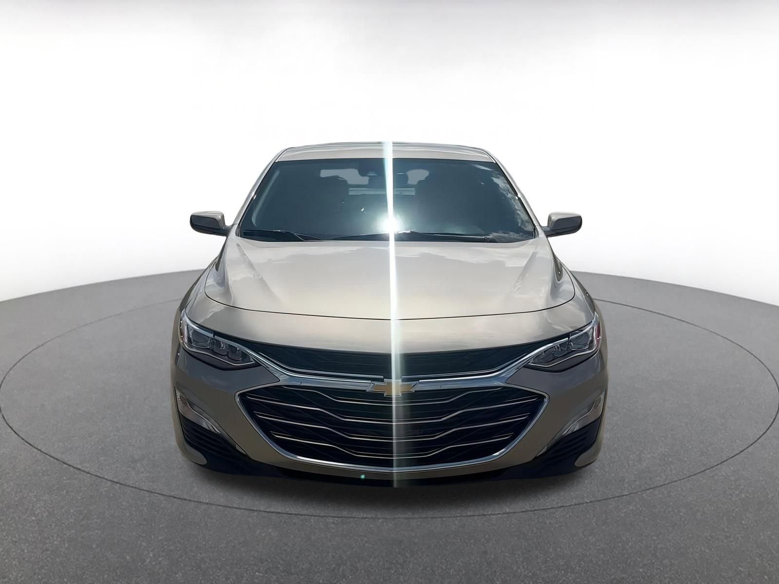 Thumbnail: 2024 Chevrolet Malibu - 5