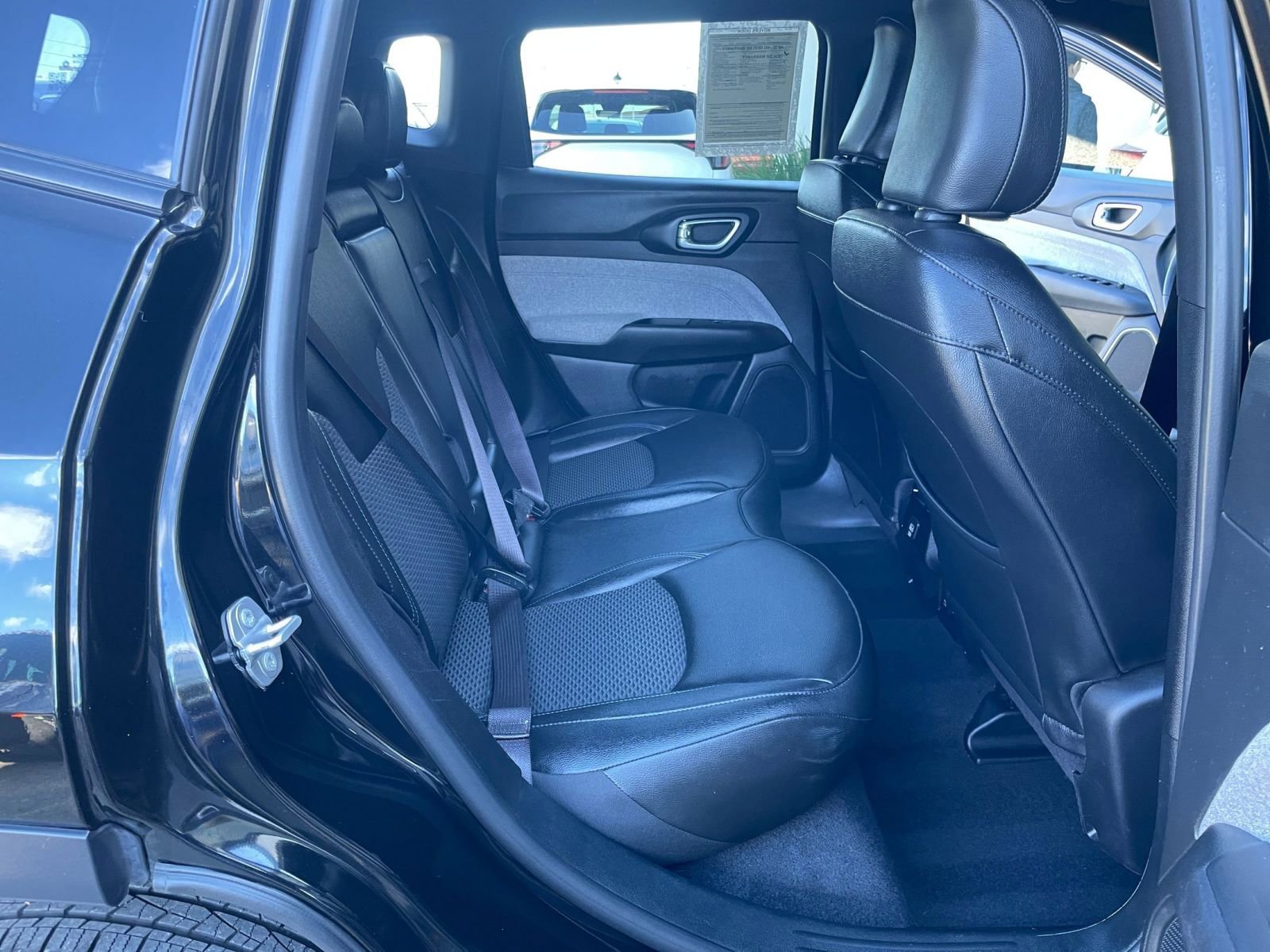 Thumbnail: 2025 Jeep Compass - 25