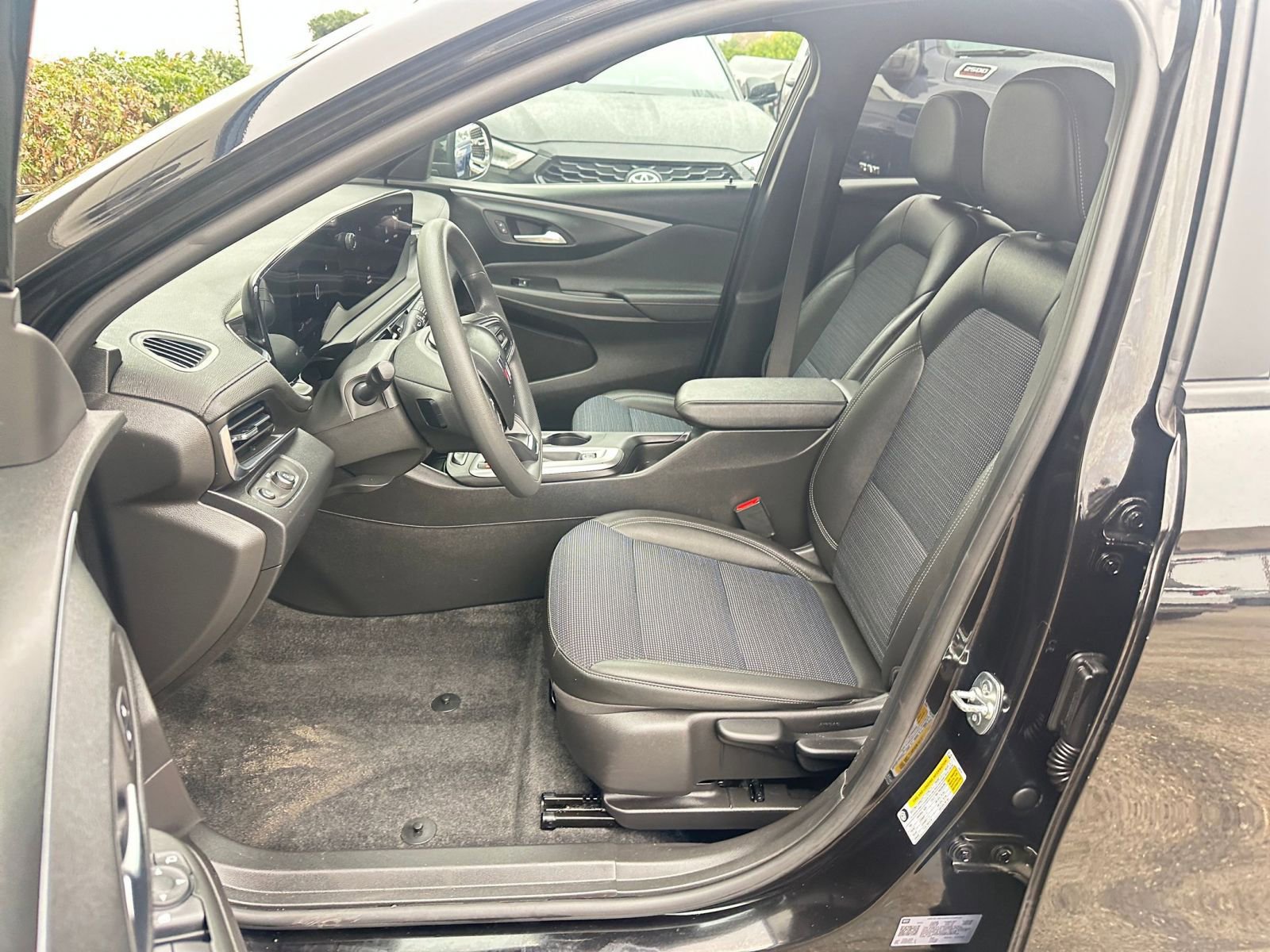 Thumbnail: 2025 Buick Envista - 27