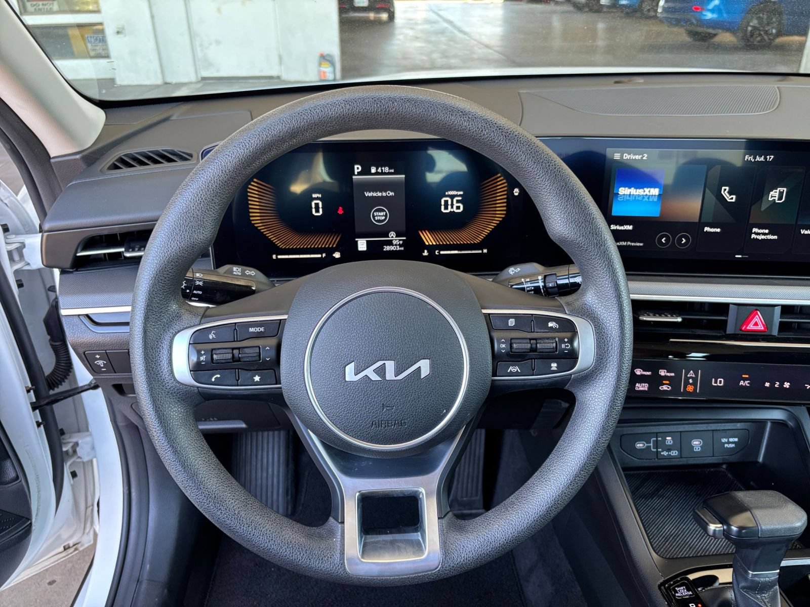 Thumbnail: 2025 Kia K5 - 28