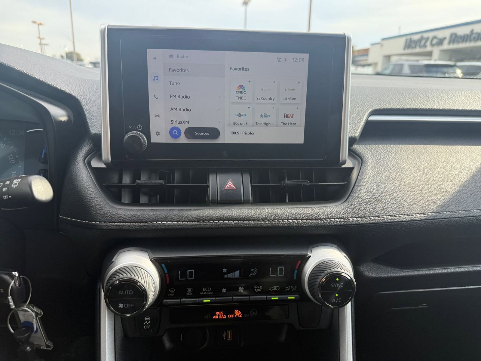 Thumbnail: 2025 Toyota RAV4 - 18