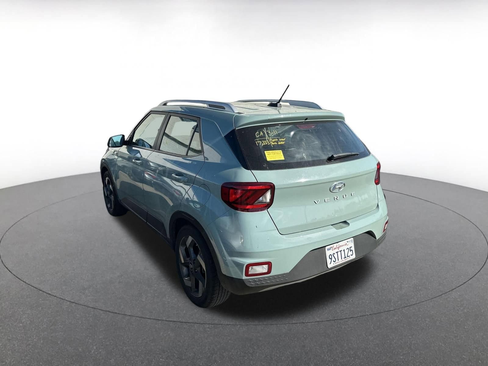 Thumbnail: 2025 Hyundai Venue - 3