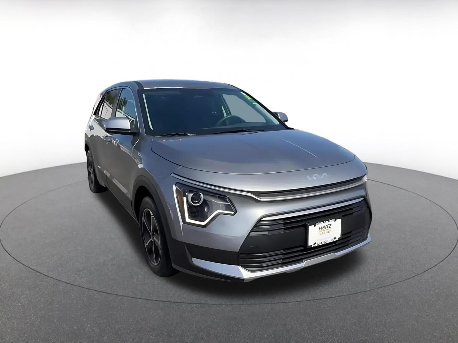 Thumbnail: 2026 Kia Niro - 3
