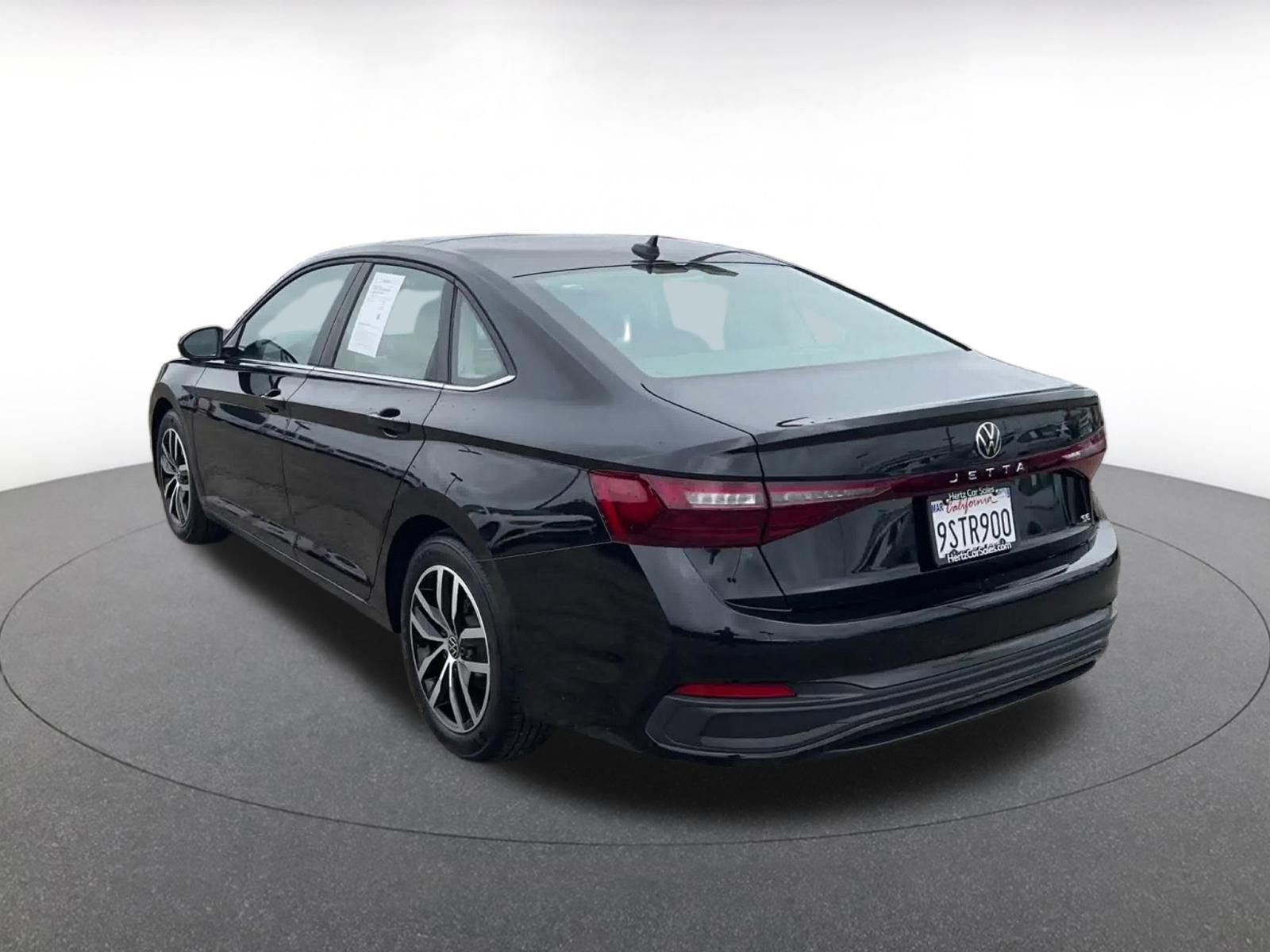 Thumbnail: 2025 Volkswagen Jetta - 11