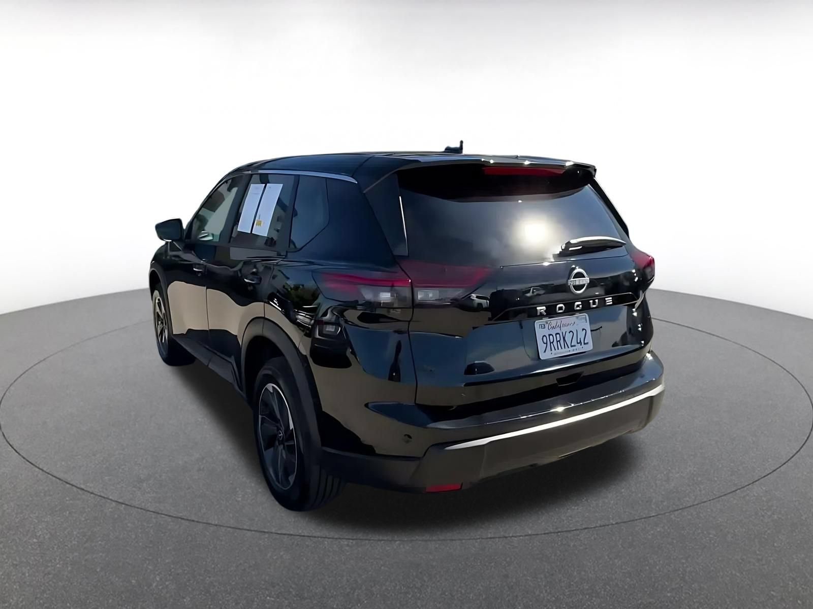 Thumbnail: 2025 Nissan Rogue - 9