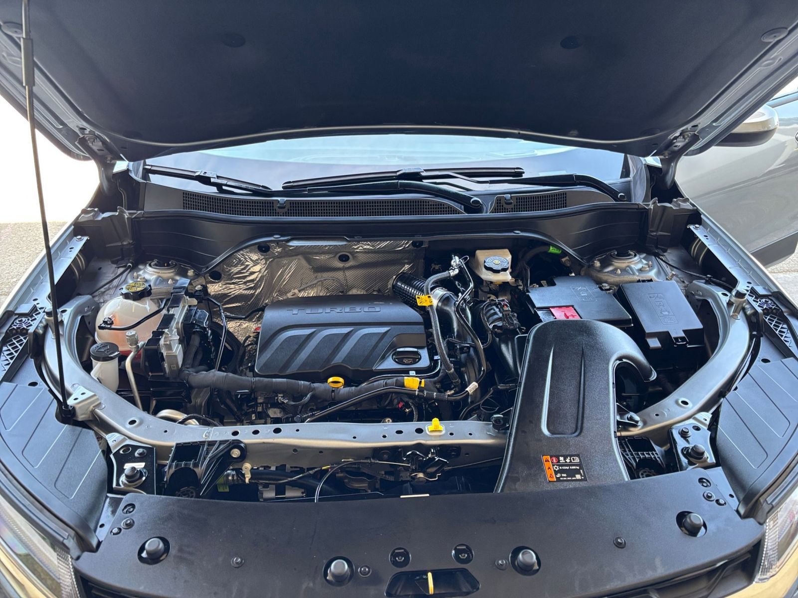 Thumbnail: 2025 Chevrolet Trax - 32