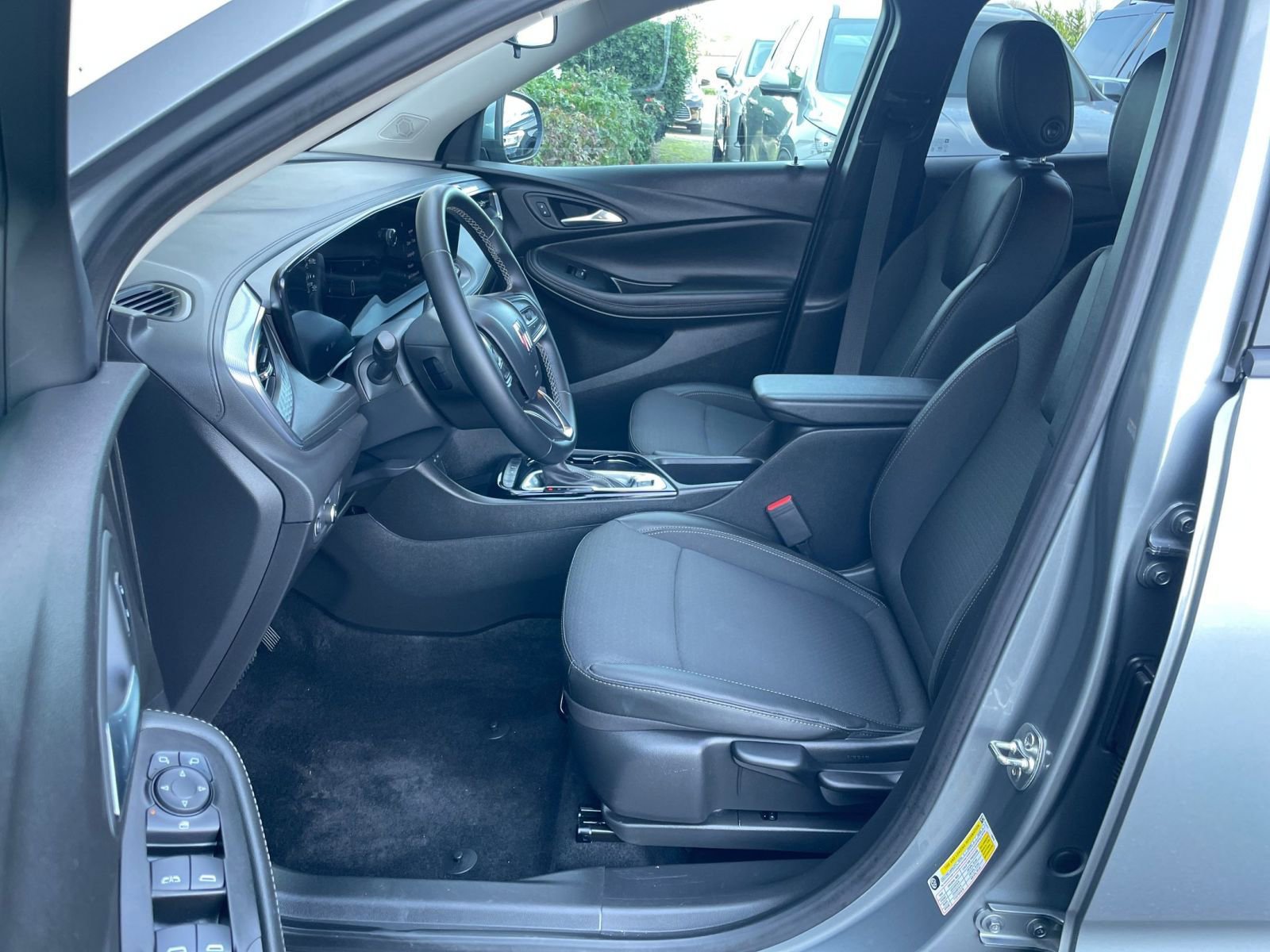 Thumbnail: 2025 Buick Encore GX - 28