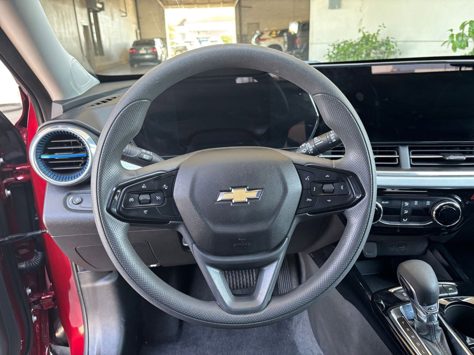 Thumbnail: 2025 Chevrolet Trax - 29