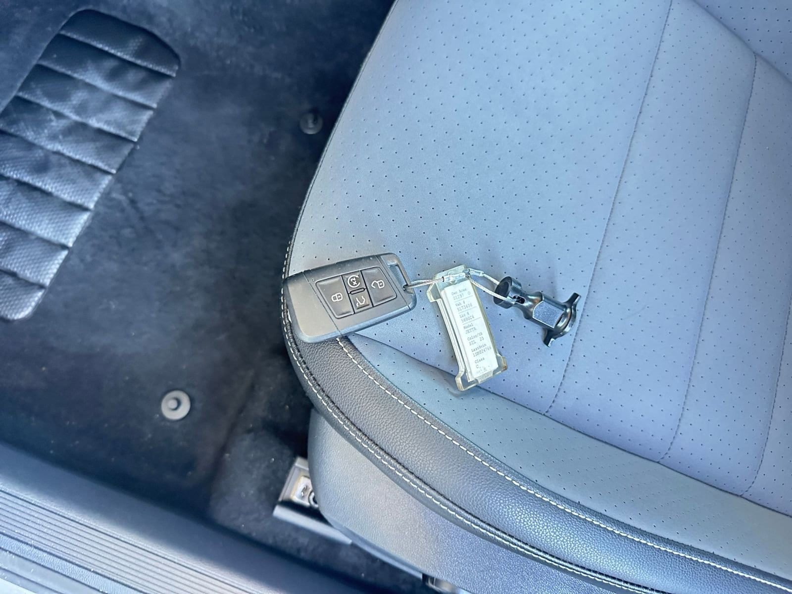 Thumbnail: 2025 Volkswagen Jetta - 22