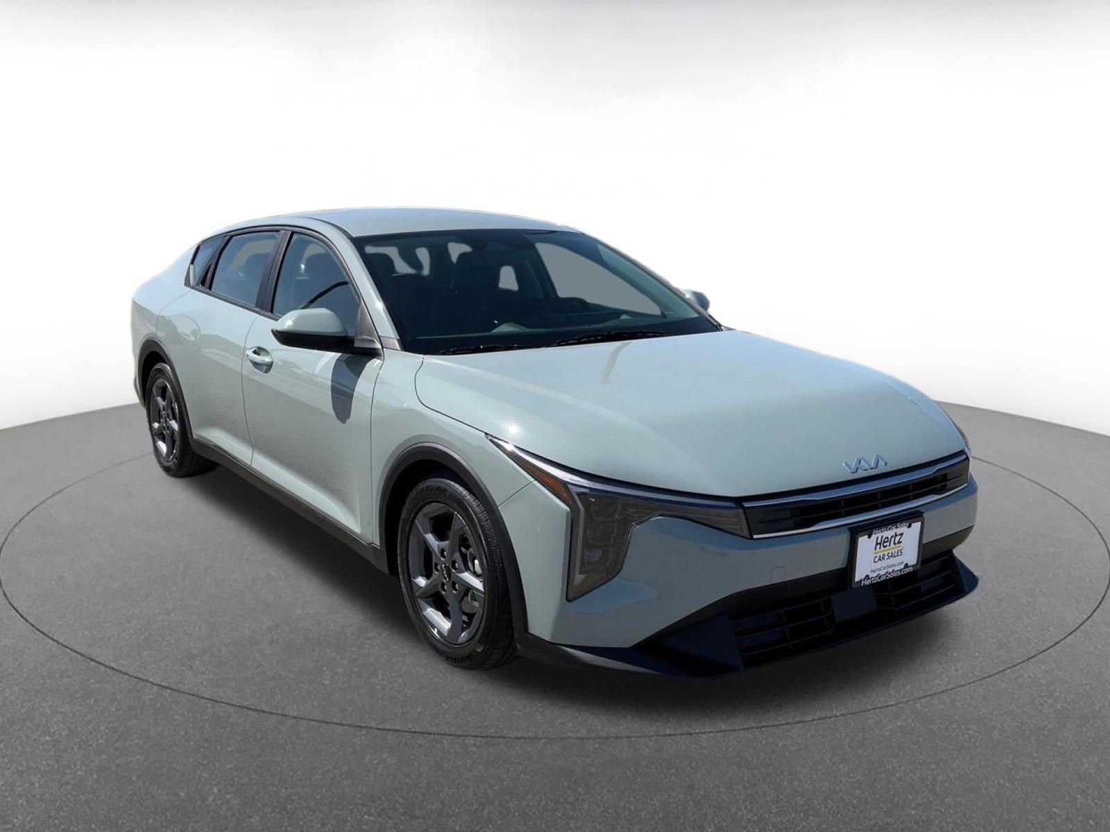 Thumbnail: 2025 Kia K4 - 1