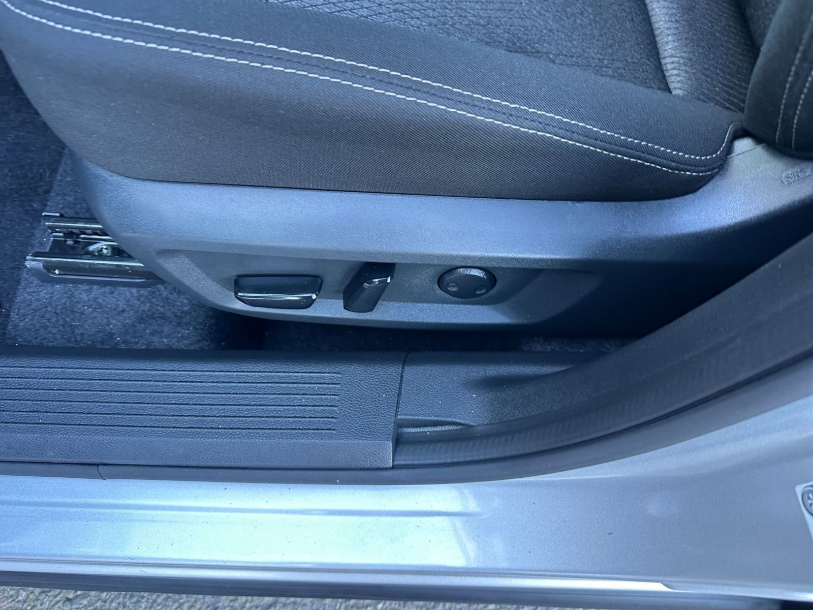 Thumbnail: 2025 Nissan Rogue - 23