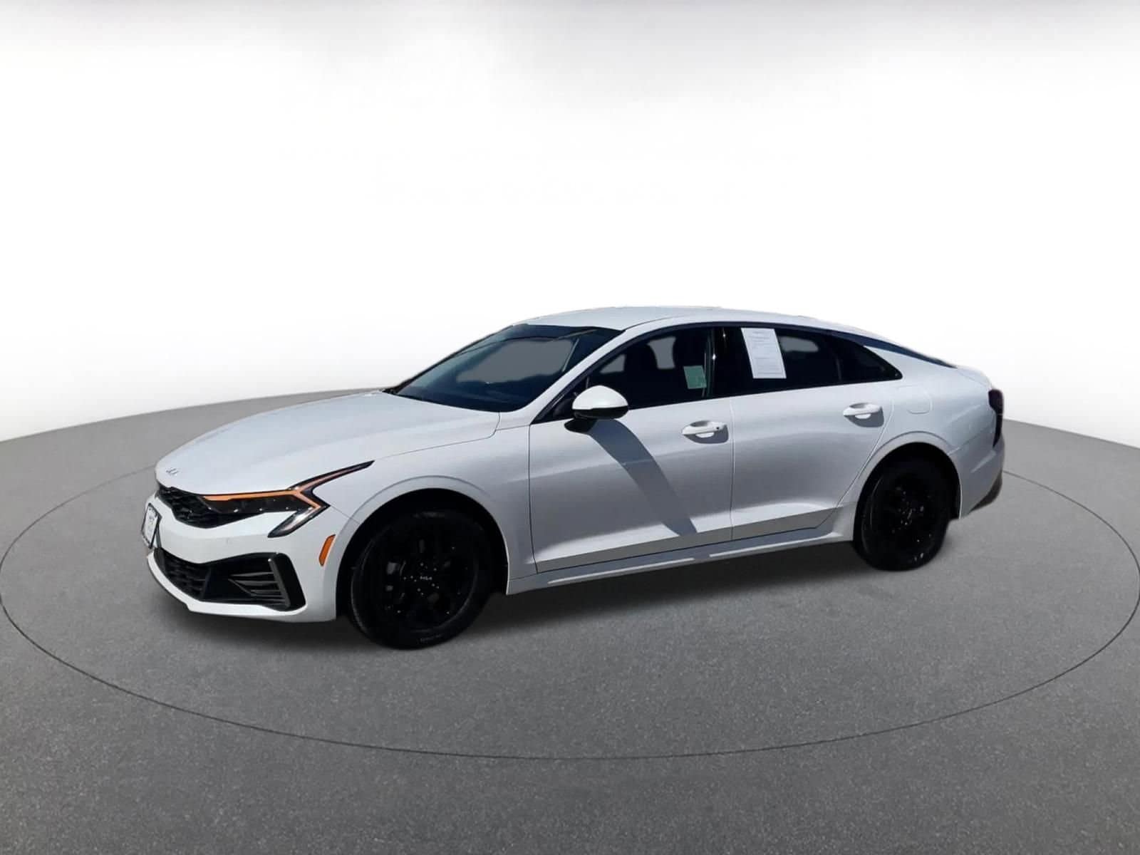 Thumbnail: 2025 Kia K5 - 8