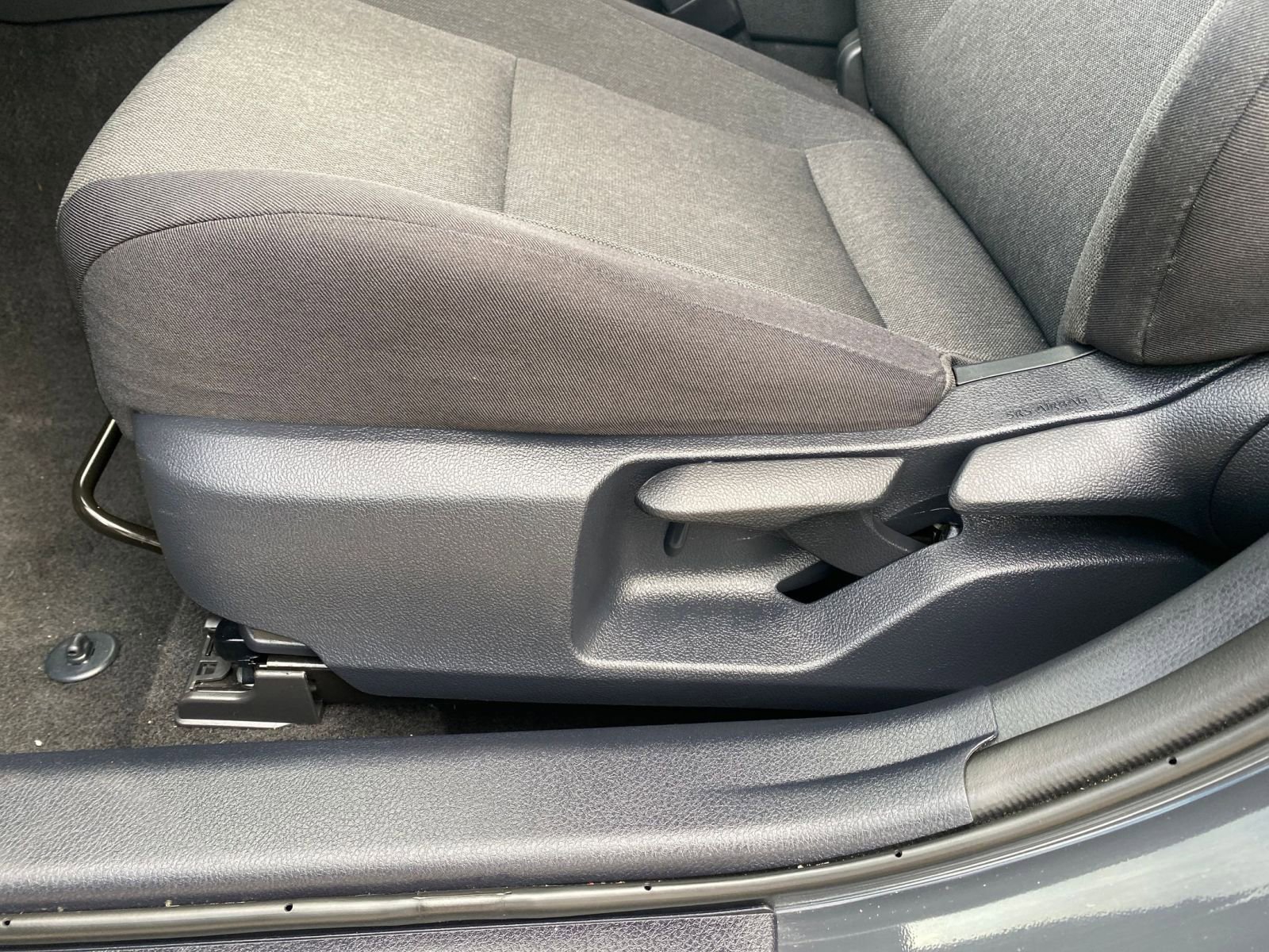 Thumbnail: 2025 Toyota Camry - 23