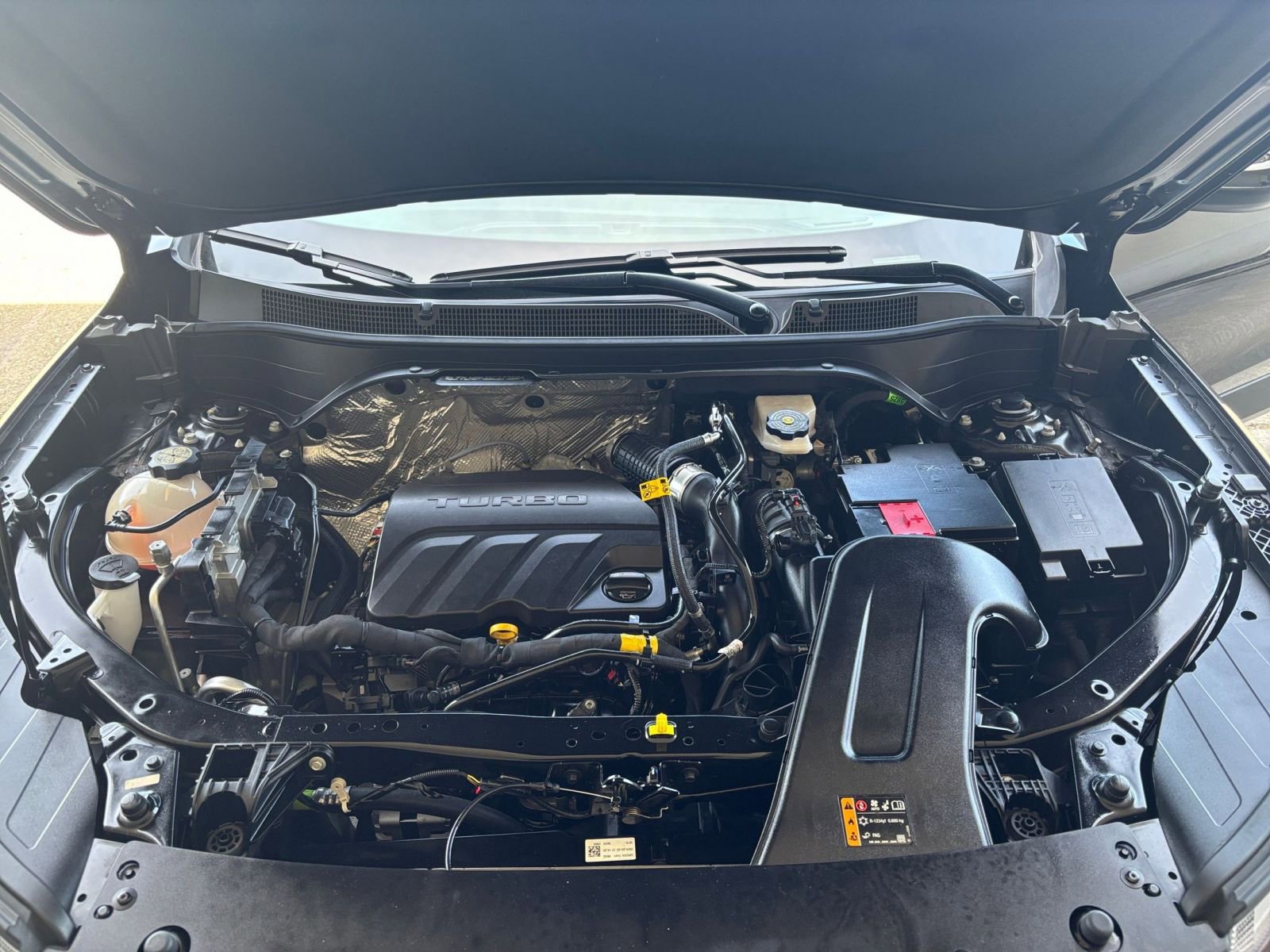 Thumbnail: 2025 Chevrolet Trax - 32