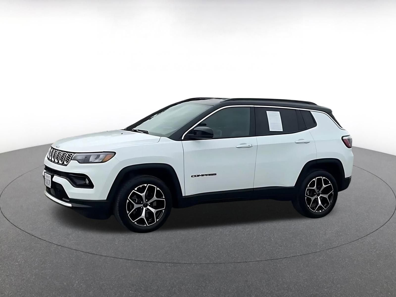 Thumbnail: 2025 Jeep Compass - 8