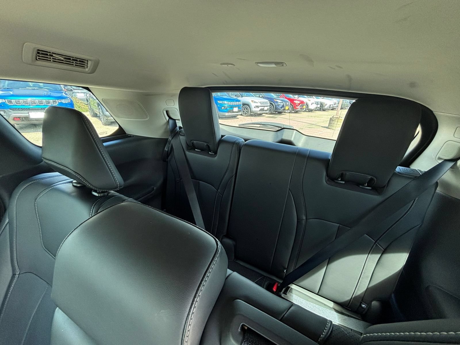 Thumbnail: 2026 INFINITI QX60 - 32