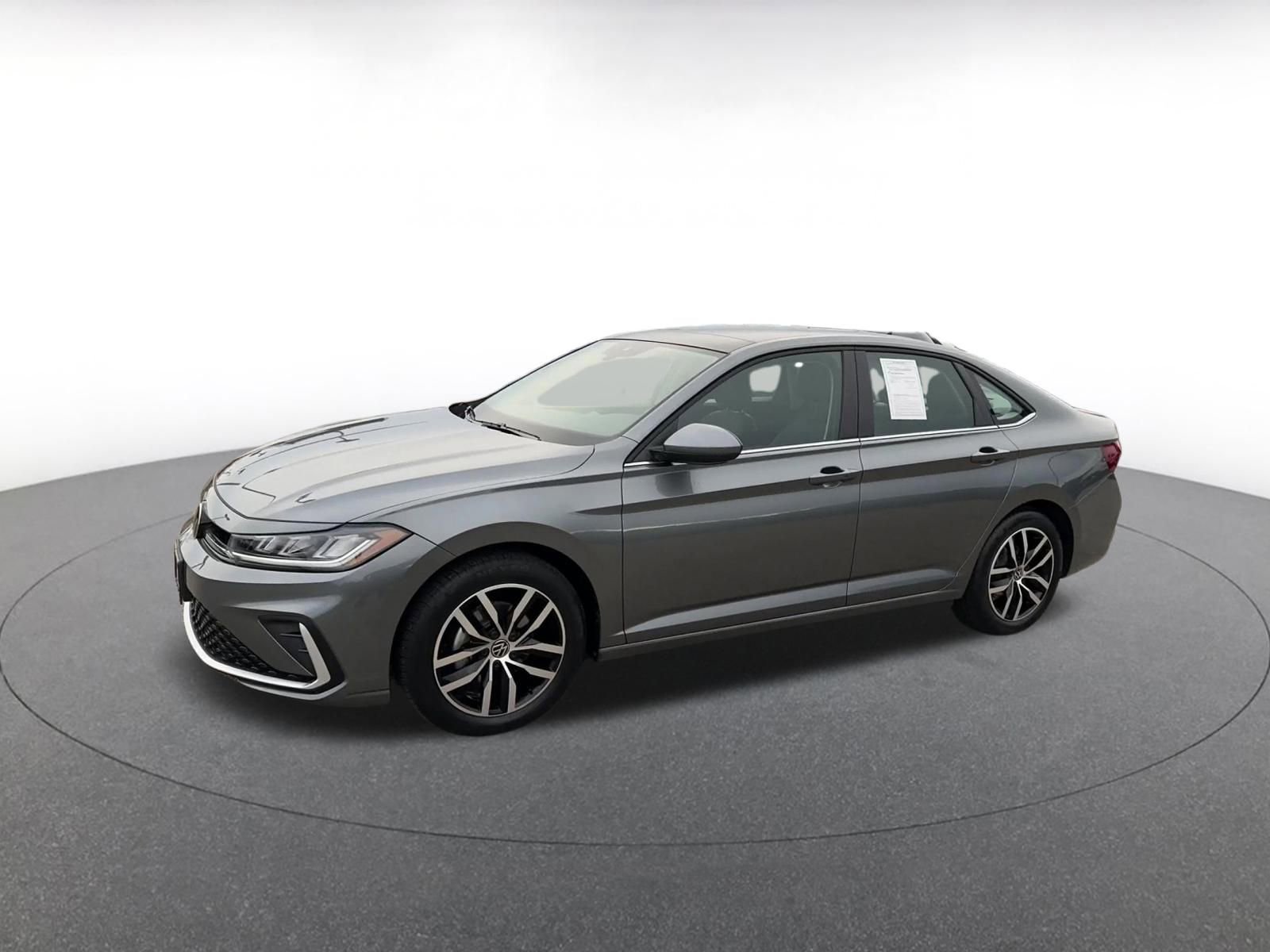 Thumbnail: 2025 Volkswagen Jetta - 8